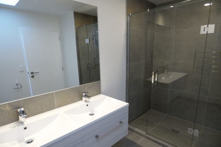 Photo of property in 26 Memorial Park Lane, Hobsonville, Auckland, 0618