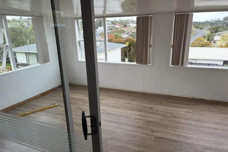 Photo of property in 66 Sycamore Drive, Sunnynook, Auckland, 0620