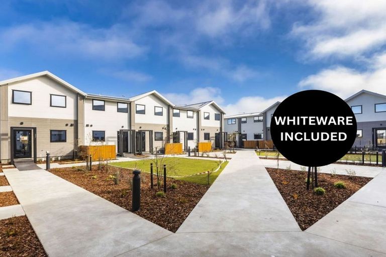 Photo of property in 11/232 Marine Parade, New Brighton, Christchurch, 8061