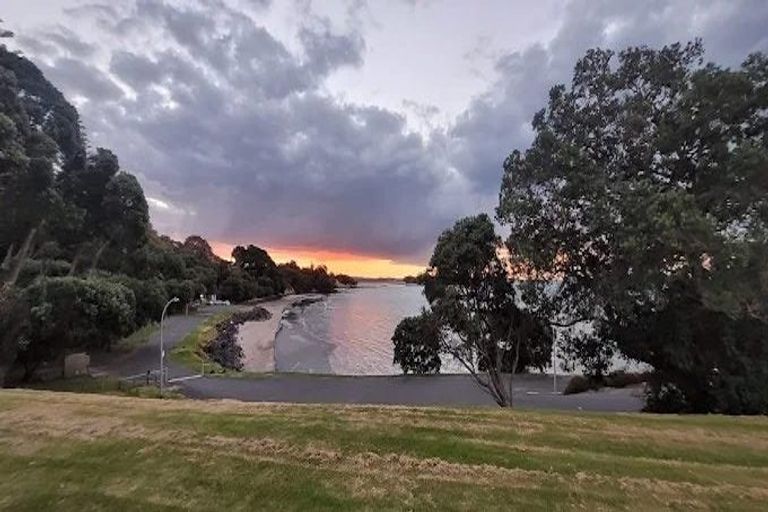 Photo of property in 20 Araminta Place, Beachlands, Auckland, 2018