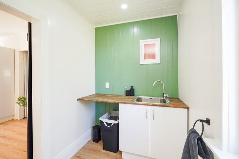 Photo of property in 18 Annan Street, Nightcaps, 9630