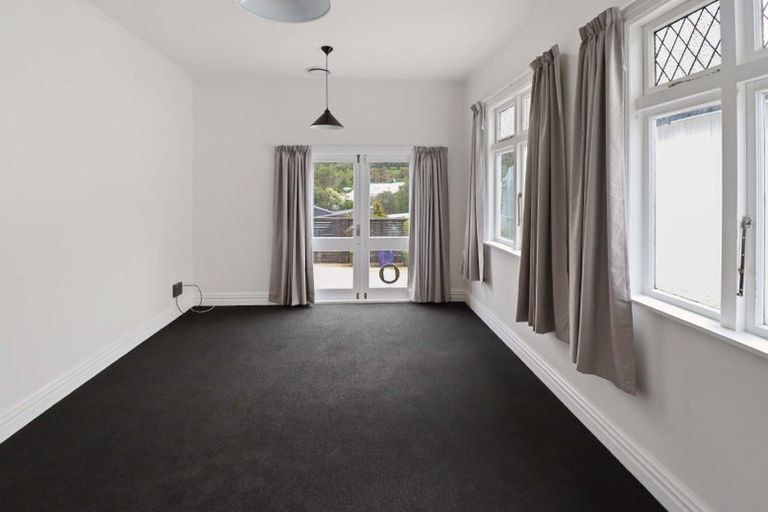 Photo of property in 440 Adelaide Road, Berhampore, Wellington, 6023