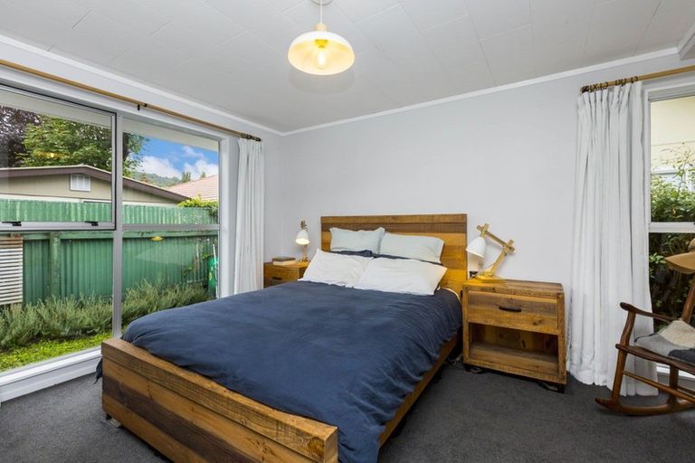 Photo of property in 23a Heretaunga Square, Silverstream, Upper Hutt, 5019