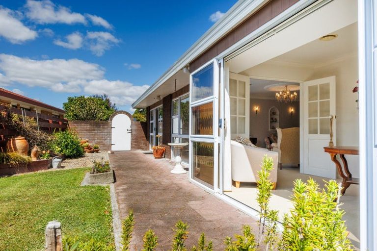 Photo of property in 22 Fiona Crescent, Feilding, 4702