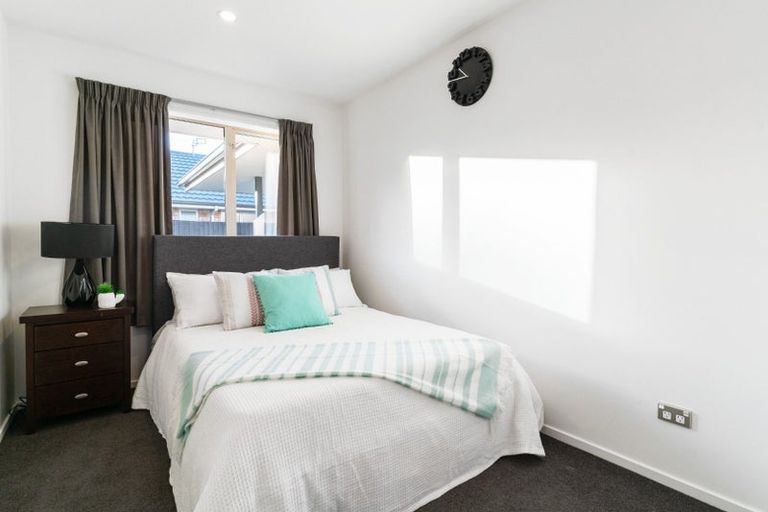 Photo of property in 37 Somerville Crescent, Aidanfield, Christchurch, 8025