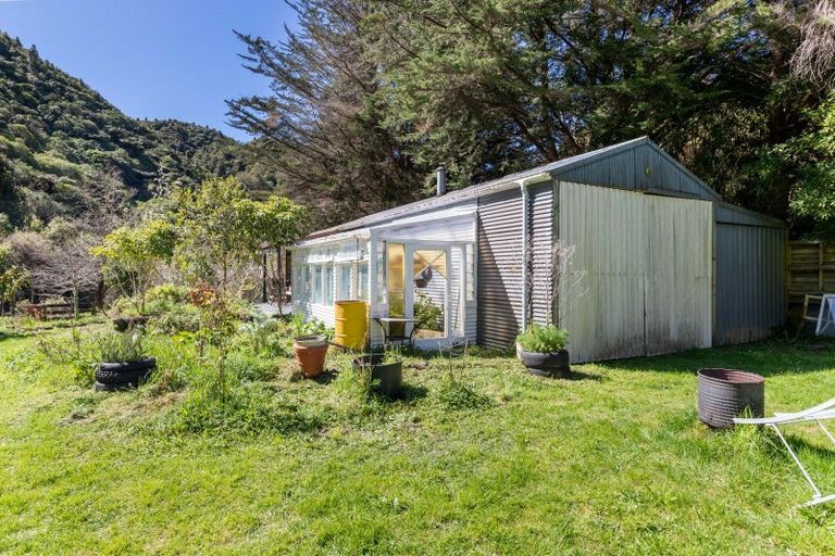 Photo of property in 162 Moonshine Hill Road, Riverstone Terraces, Upper Hutt, 5371