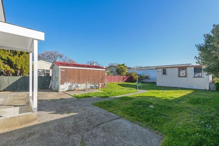Photo of property in 98 Wood Street, Takaro, Palmerston North, 4410