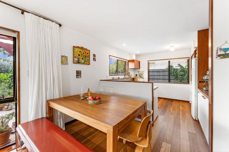 Photo of property in 11c Golf Road, Mount Maunganui, 3116