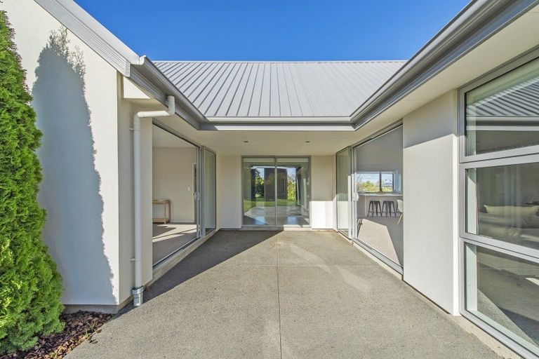 Photo of property in 26 Melville Crescent, Rolleston, 7614