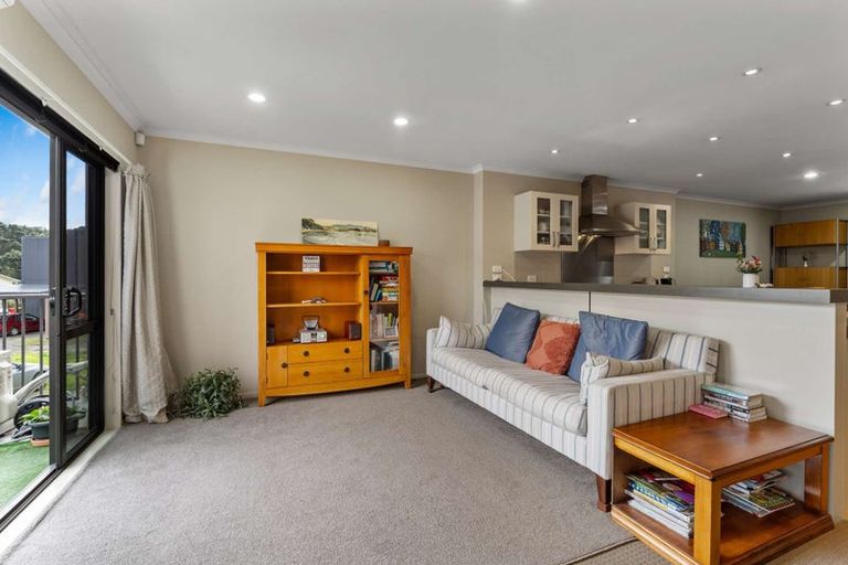 Photo of property in Te Kakariki Apartments, 5/5 Wellington Road, Paekakariki, 5034