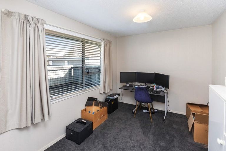 Photo of property in 1/3 Puriri Street, Riccarton, Christchurch, 8041