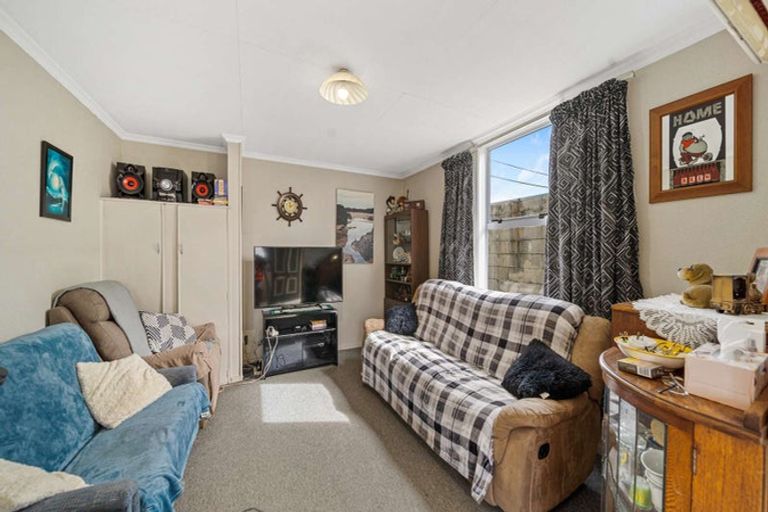 Photo of property in 67 Fitzroy Street, Caversham, Dunedin, 9012