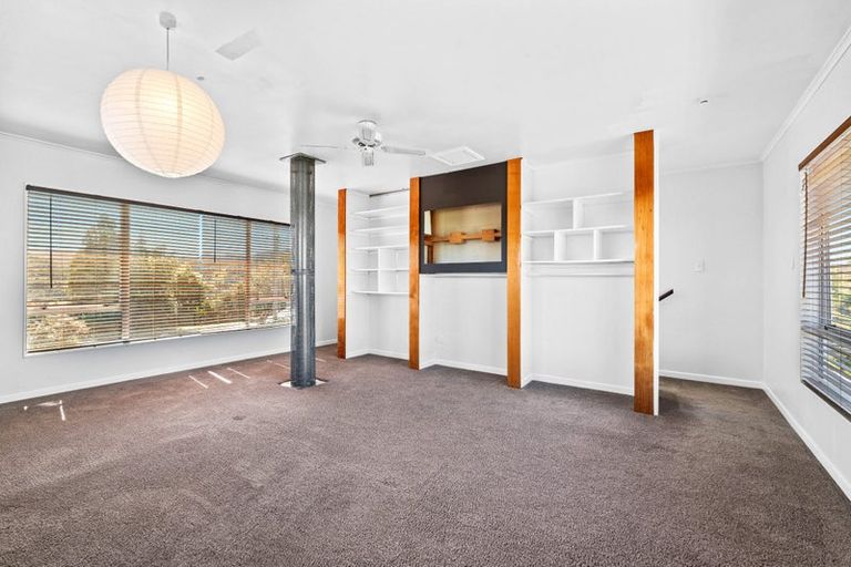 Photo of property in 20 Commins Road, Onerahi, Whangarei, 0110