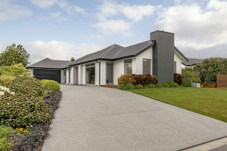 Photo of property in 28d Springwater Avenue, Northwood, Christchurch, 8051