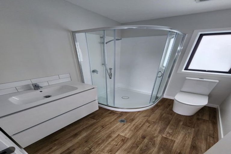 Photo of property in 49 Taylor Terrace, Tawa, Wellington, 5028