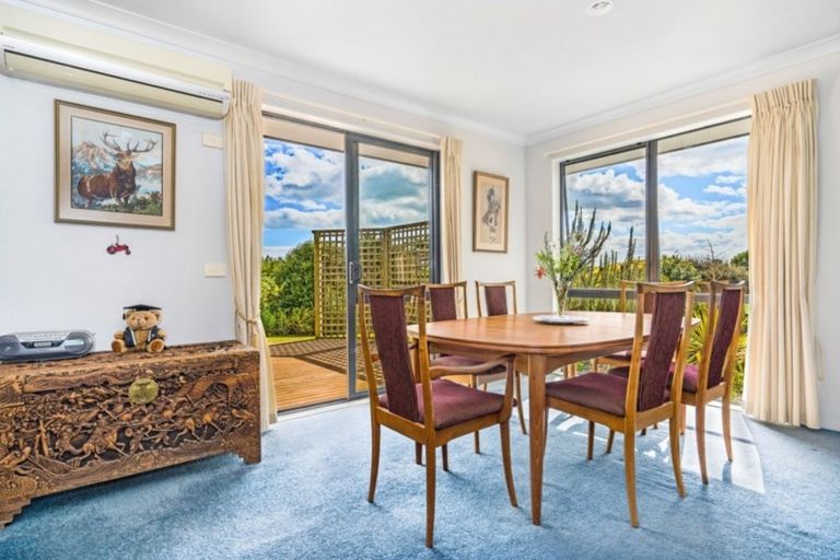 Photo of property in 286 Rehutai Road, Baylys Beach, Dargaville, 0377