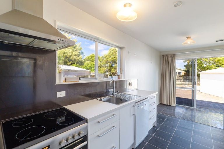 Photo of property in 476 Mairehau Road, Parklands, Christchurch, 8083