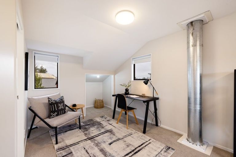 Photo of property in 33 Erin Crescent, Mairehau, Christchurch, 8013