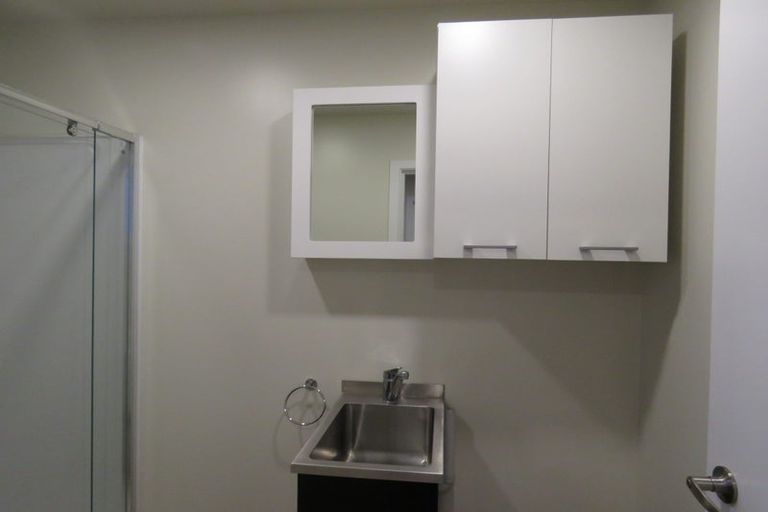 Photo of property in 2/33 Radley Street, Woolston, Christchurch, 8023