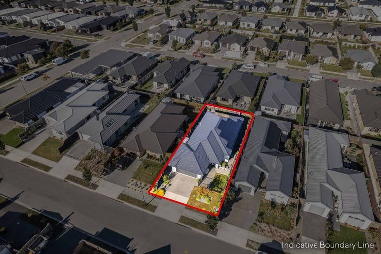 Photo of property in 25 Waituna Street, Pegasus, 7612