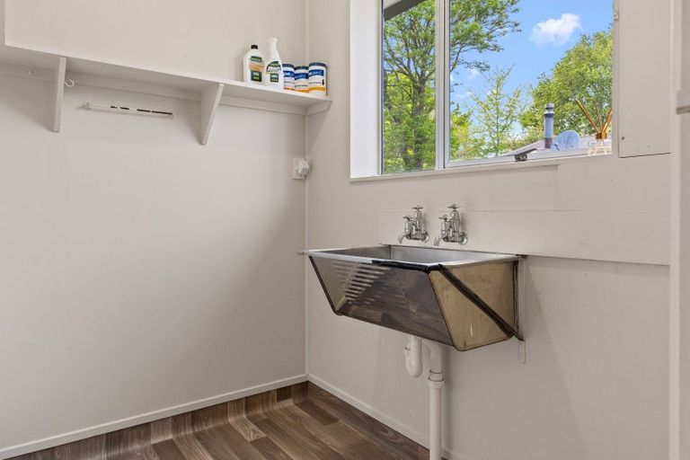 Photo of property in 23 Kereru Street, Two Mile Bay, Taupo, 3330