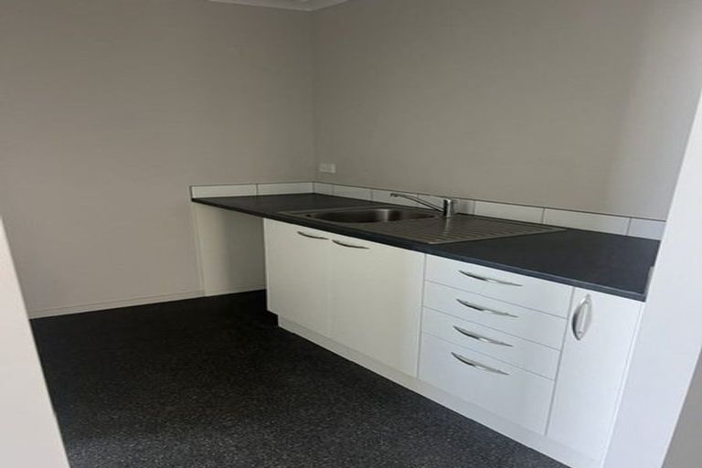 Photo of property in 401 Lyndon Road East, Hastings, 4122