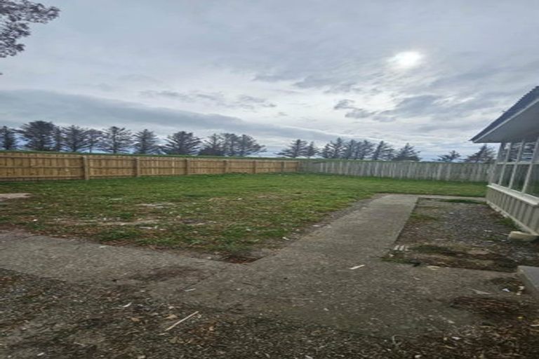 Photo of property in 23-25 Stephens Crescent, Highbury, Palmerston North, 4412