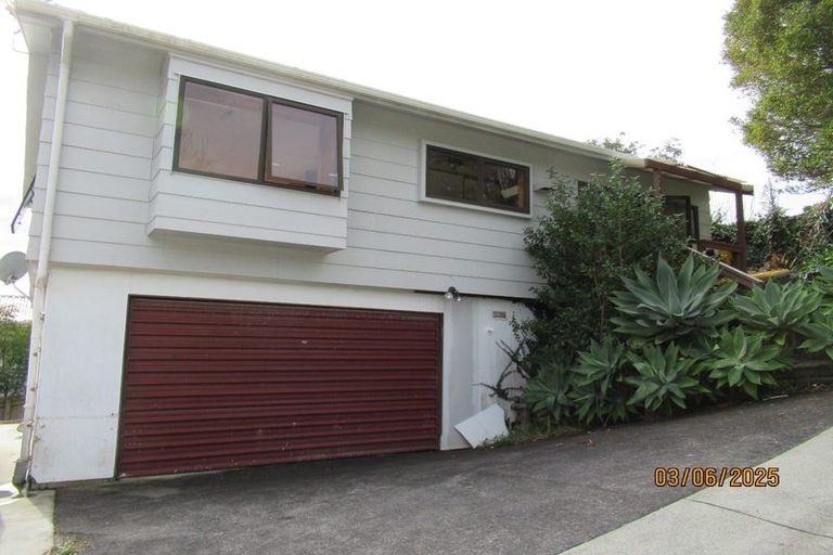 Photo of property in 656a Beach Road, Browns Bay, Auckland, 0630