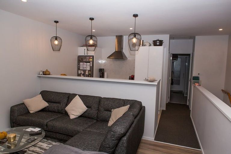 Photo of property in Monterey Apartments, 18/232 Middleton Road, Glenside, Wellington, 6037