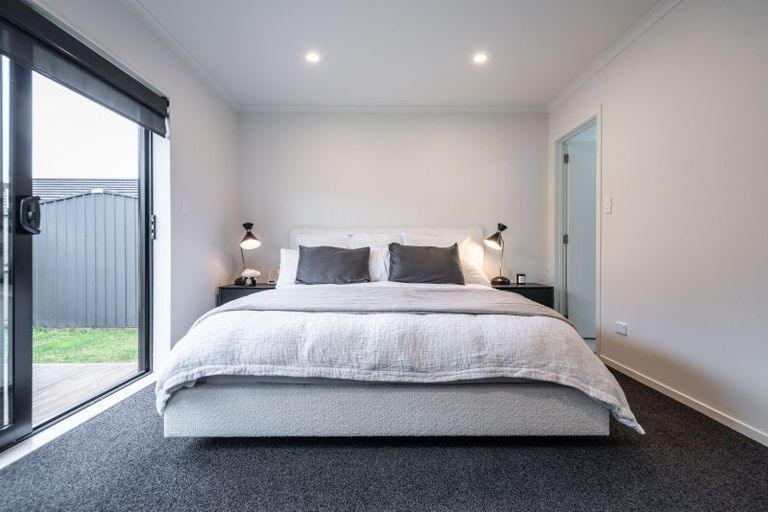 Photo of property in 24 Rose Leigh Drive, Cambridge, 3434