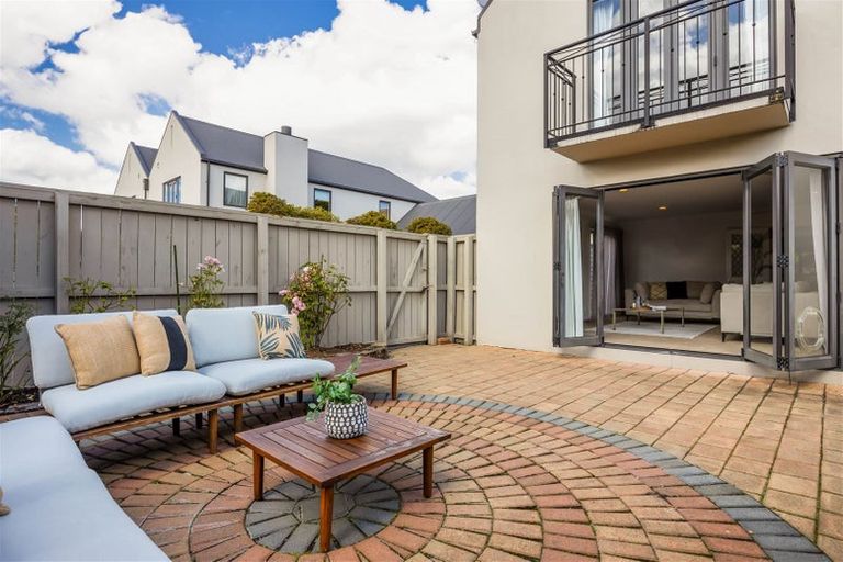 Photo of property in 4 Keoghs Lane, St Albans, Christchurch, 8014