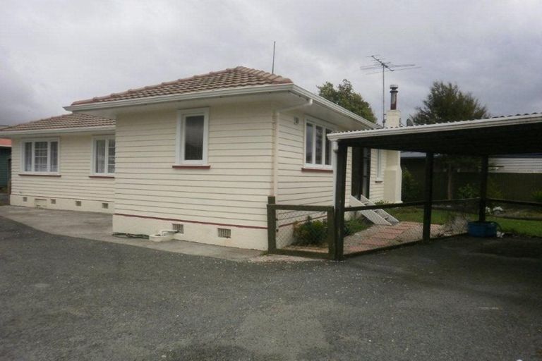 Photo of property in 1/50 Parkers Road, Tahunanui, Nelson, 7011