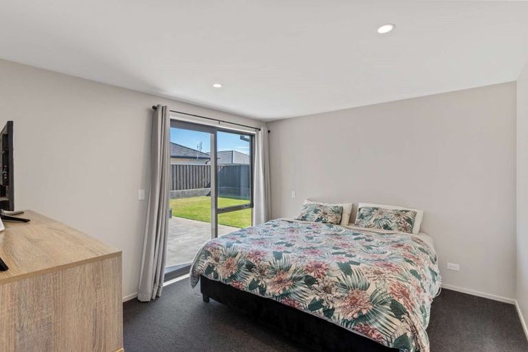 Photo of property in 1 Lady Isaac Drive, Rolleston, 7615