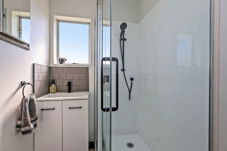 Photo of property in 16 Scott Drive, Flaxmere, Hastings, 4120