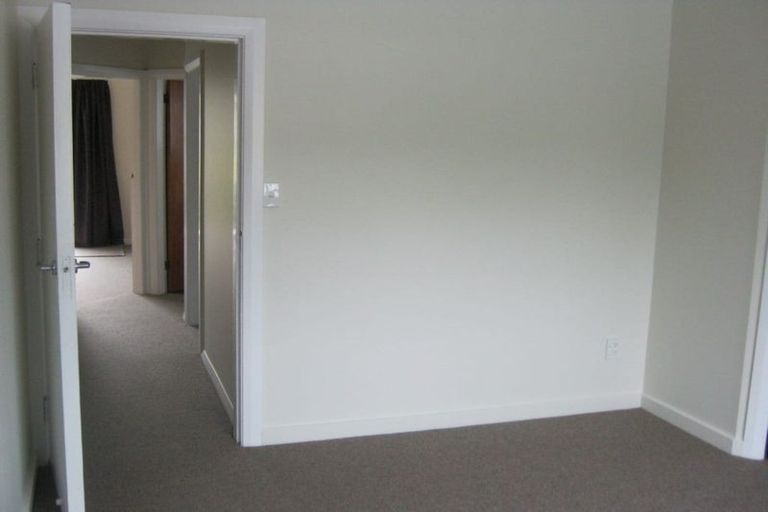 Photo of property in 1b Bould Street, Johnsonville, Wellington, 6037