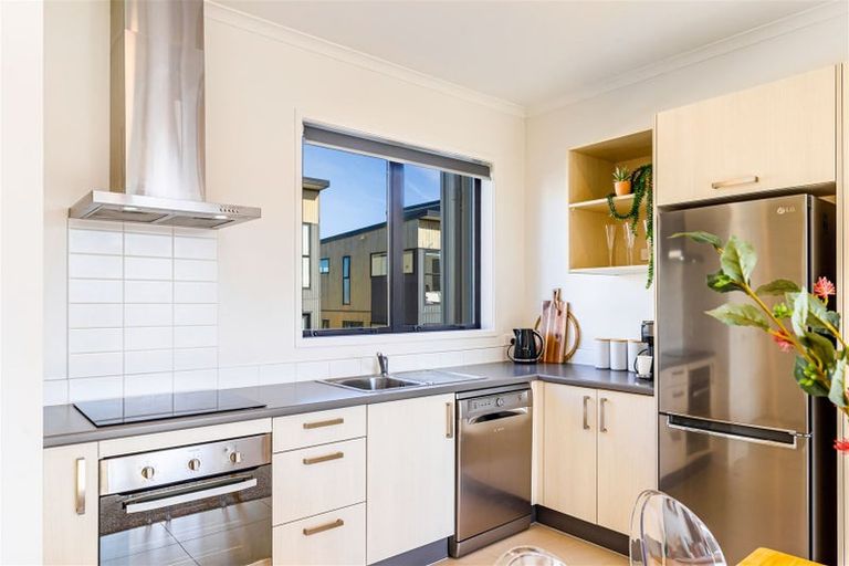 Photo of property in 9 Onekiritea Road, Hobsonville, Auckland, 0616