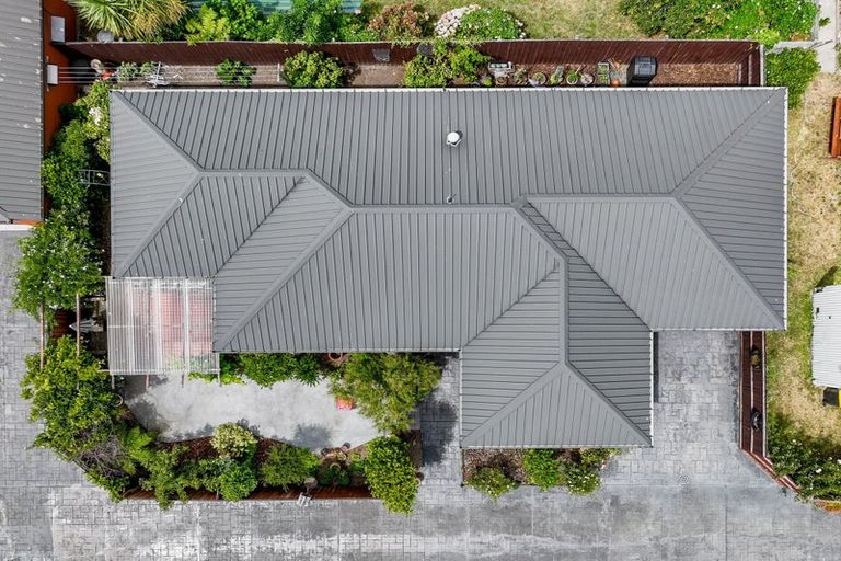 Photo of property in 17 Mcleish Lane, Spreydon, Christchurch, 8024