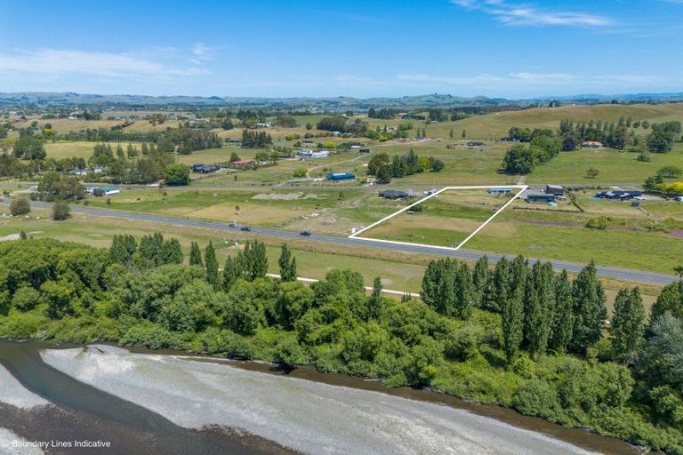 Photo of property in 42 Pukeora Scenic Road, Waipukurau, 4281