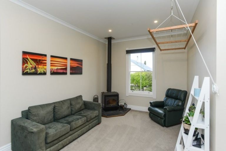 Photo of property in 15 Saint Marys Road, Waipukurau, 4200