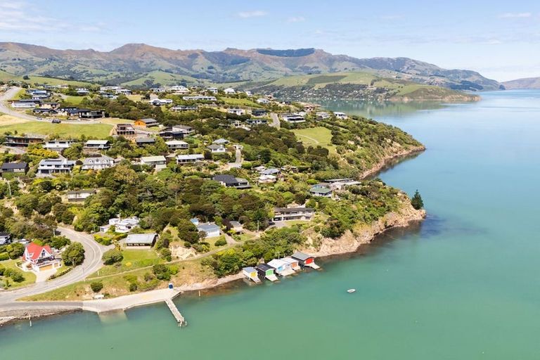 Photo of property in 46 Bayview Crescent, Duvauchelle, 7581