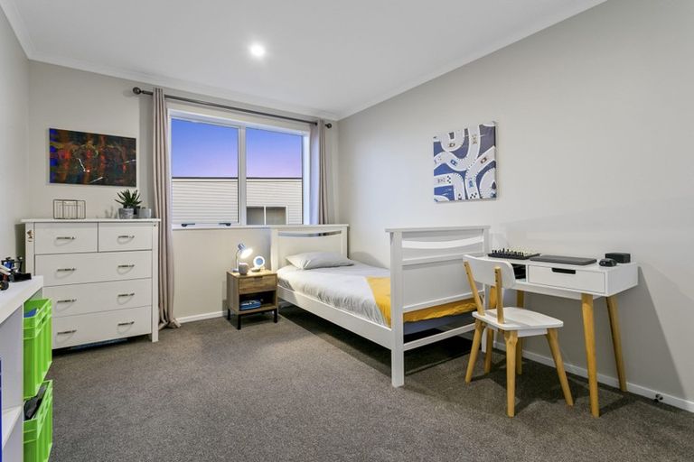 Photo of property in 14 Skylark Road, Hobsonville, Auckland, 0616