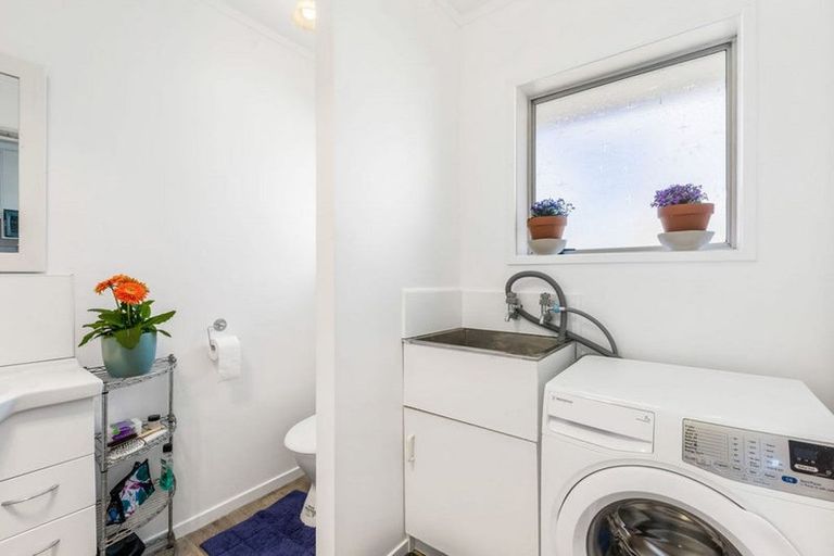 Photo of property in 2/46 Takanini Road, Takanini, 2112