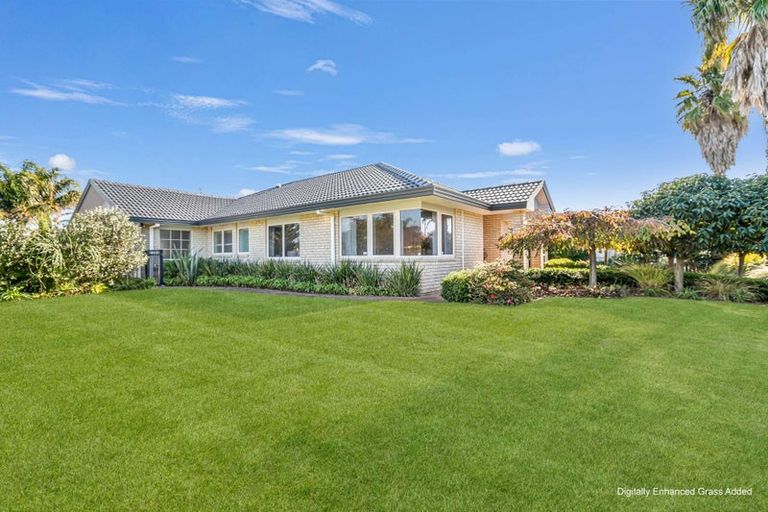 Photo of property in 126 Santa Monica Drive, Papamoa Beach, Papamoa, 3118