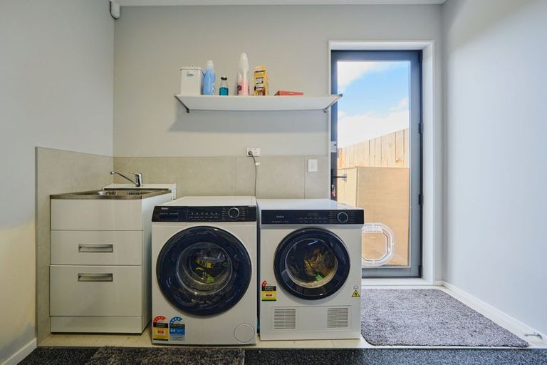 Photo of property in 104 Symes Drive, Red Beach, 0932