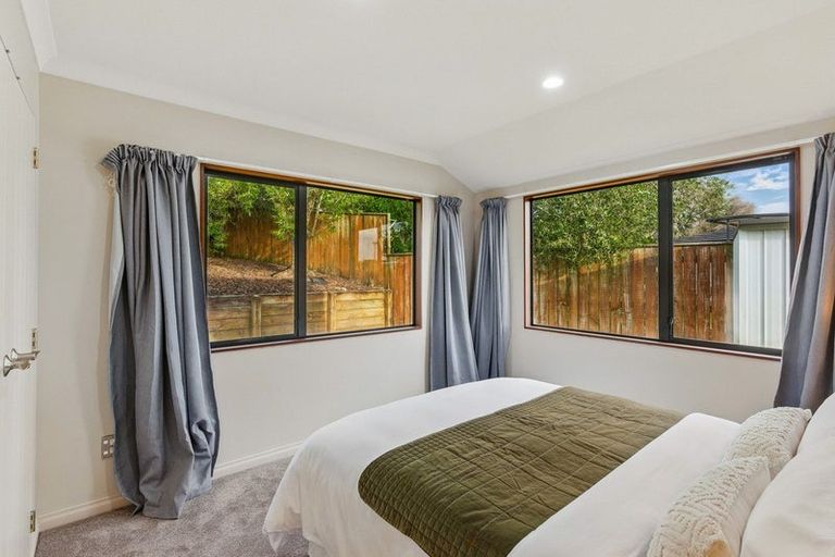 Photo of property in 5 Cadastral Court, Paraparaumu, 5032