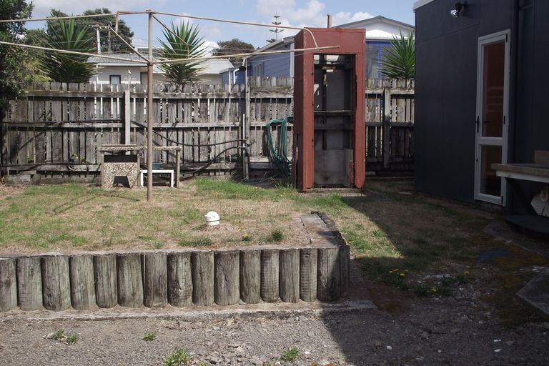 Photo of property in 26 Bway Road, Waihi Beach, 3611