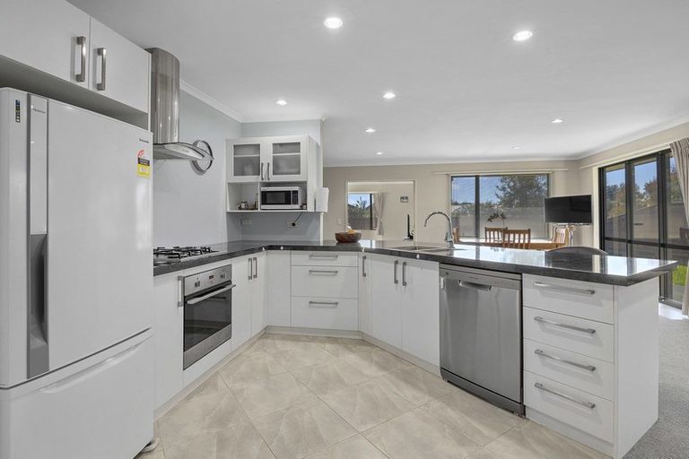 Photo of property in 16 Kingsford Drive, Stoke, Nelson, 7011