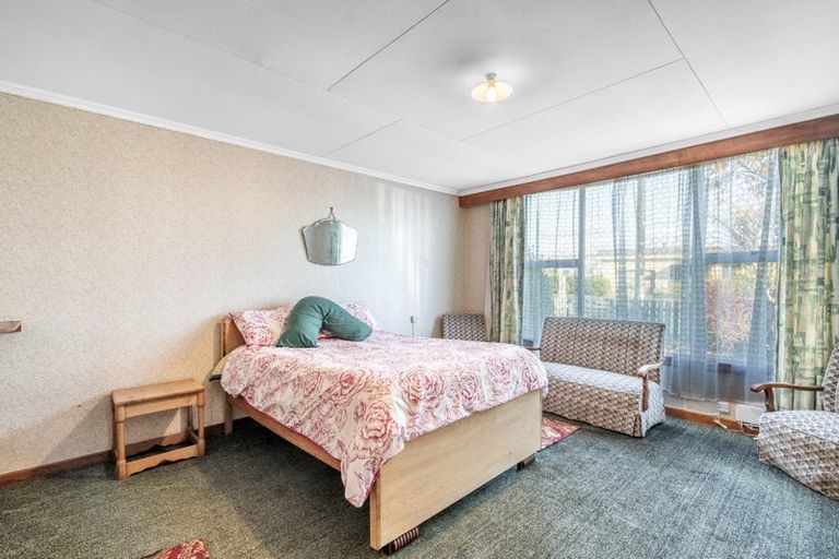 Photo of property in 121 Park Street, Winton, 9720