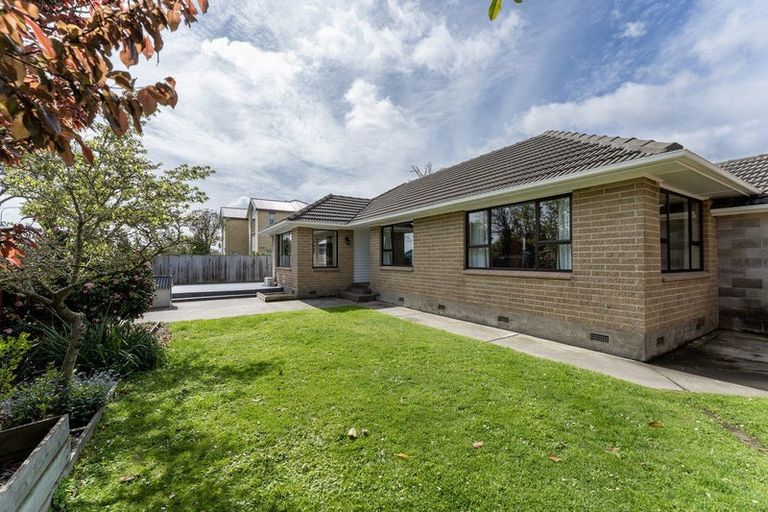 Photo of property in 6 Leistrella Road, Hoon Hay, Christchurch, 8025