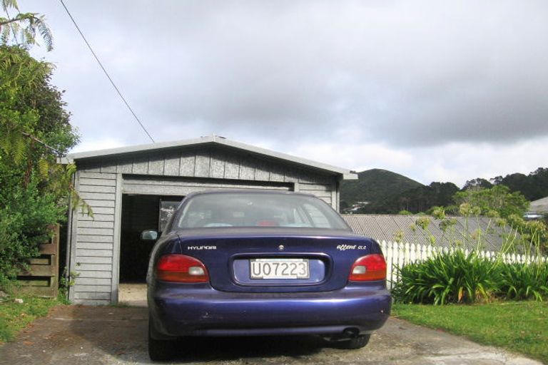 Photo of property in 34 Victory Avenue, Karori, Wellington, 6012